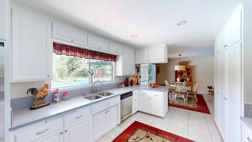 305 Eucalyptus Drive, Redlands, California 92373