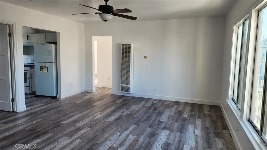 625 E 49th Street, Los Angeles, California 90011 home-pic-5