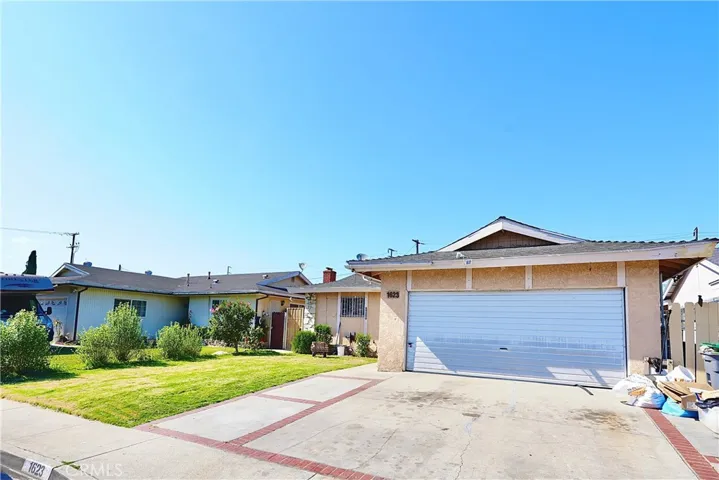 1623 E Albreda Street, Carson, California 90745