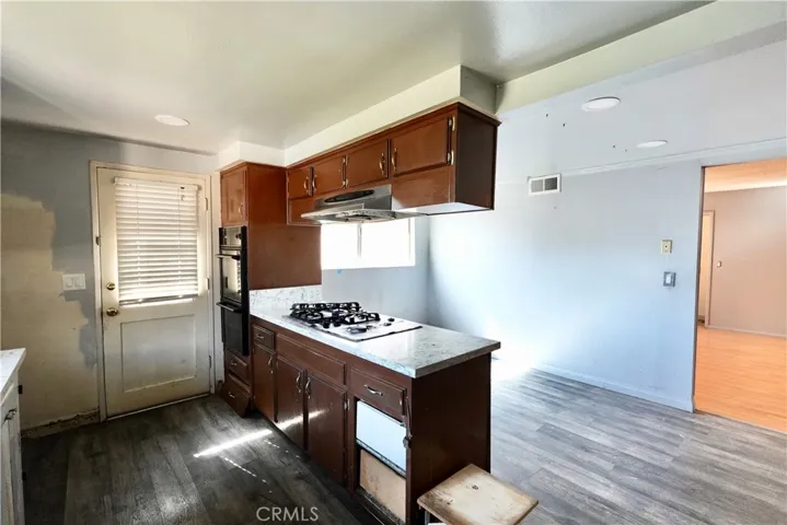 1623 E Albreda Street, Carson, California 90745