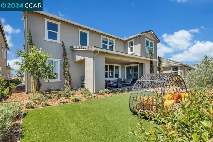3017 Mosaic Way, Roseville, California 95747