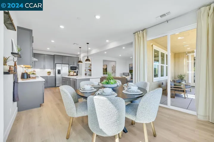 3009 Mosaic Way, Roseville, California 95747