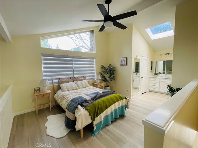 208 Pineview, Irvine, California 92620