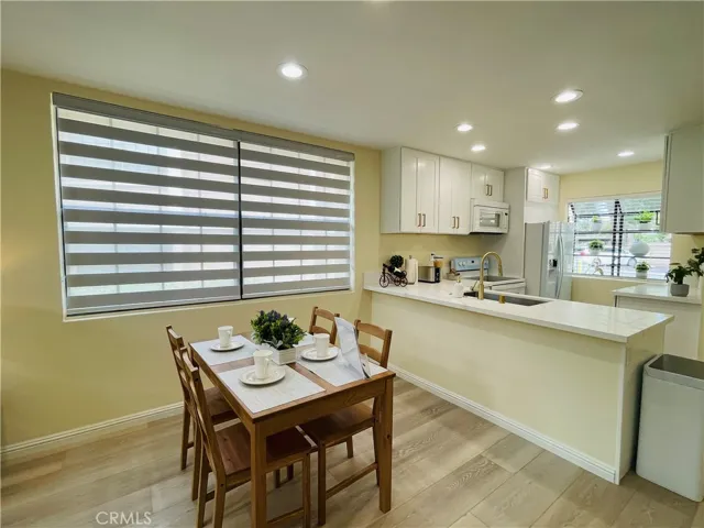 208 Pineview, Irvine, California 92620