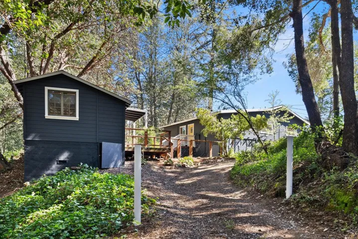 226 Kelly Lane, Santa Cruz, California 95060