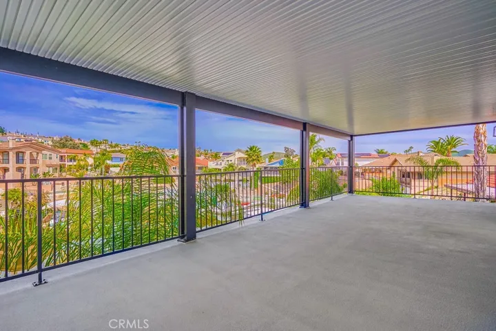 21975 Strawberry Lane, Canyon Lake, California 92587