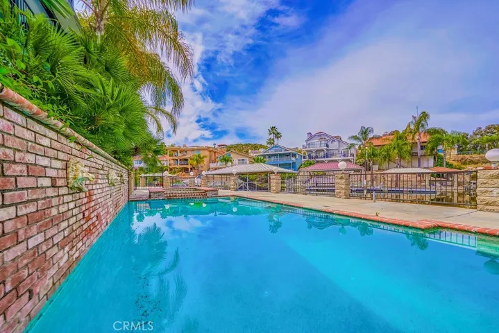 21975 Strawberry Lane, Canyon Lake, California 92587
