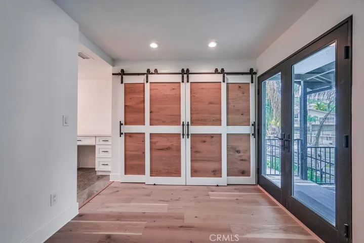 21975 Strawberry Lane, Canyon Lake, California 92587