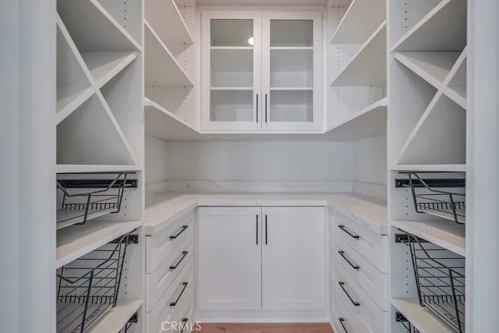 21975 Strawberry Lane, Canyon Lake, California 92587