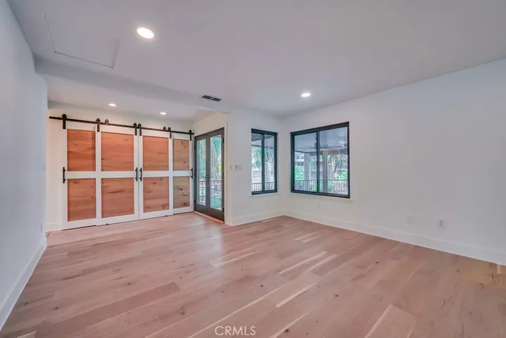 21975 Strawberry Lane, Canyon Lake, California 92587