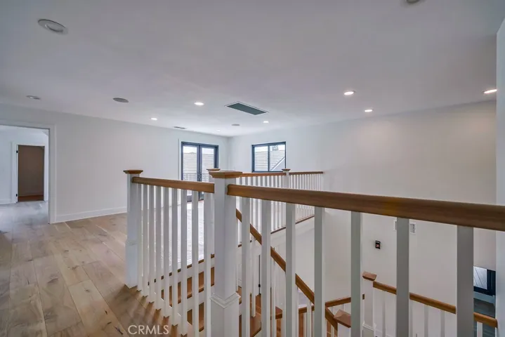 21975 Strawberry Lane, Canyon Lake, California 92587