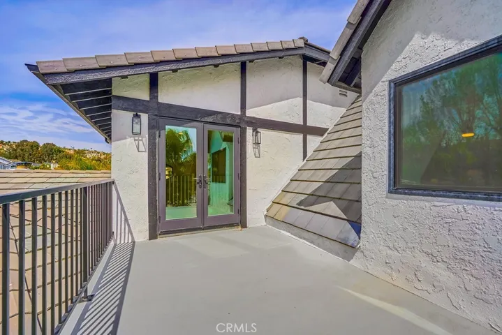 21975 Strawberry Lane, Canyon Lake, California 92587