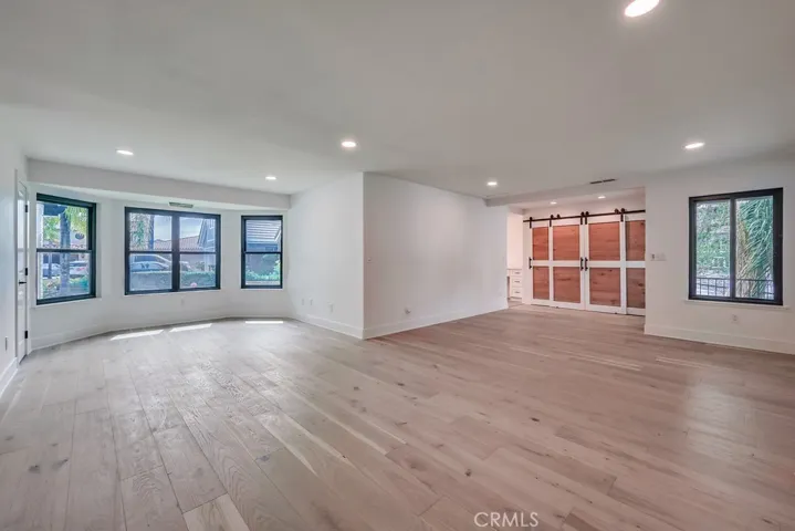 21975 Strawberry Lane, Canyon Lake, California 92587