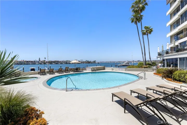 2525 Ocean Boulevard 4f, Corona Del Mar, California 92625