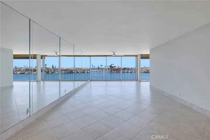 2525 Ocean Boulevard 4f, Corona Del Mar, California 92625