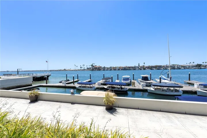 2525 Ocean Boulevard 4f, Corona Del Mar, California 92625