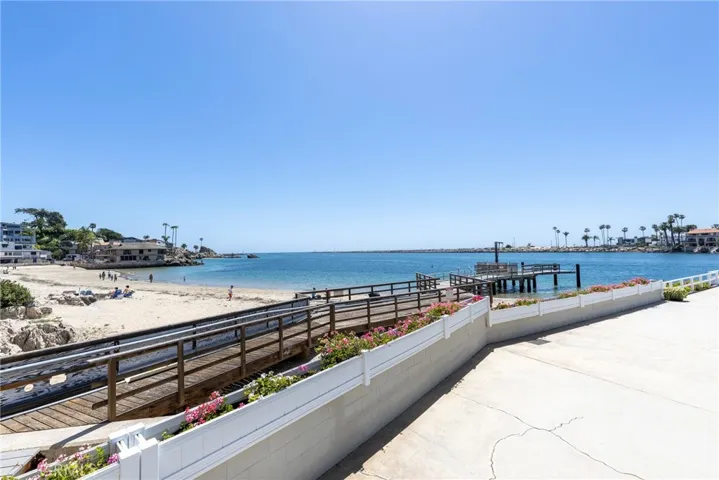 2525 Ocean Boulevard 4f, Corona Del Mar, California 92625