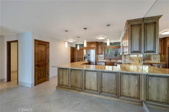 2525 Ocean Boulevard 4f, Corona Del Mar, California 92625