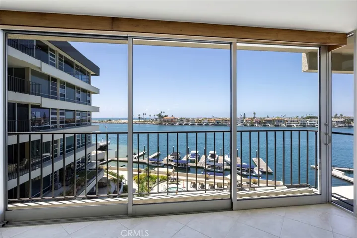 2525 Ocean Boulevard 4f, Corona Del Mar, California 92625