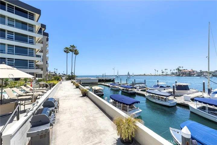 2525 Ocean Boulevard 4f, Corona Del Mar, California 92625