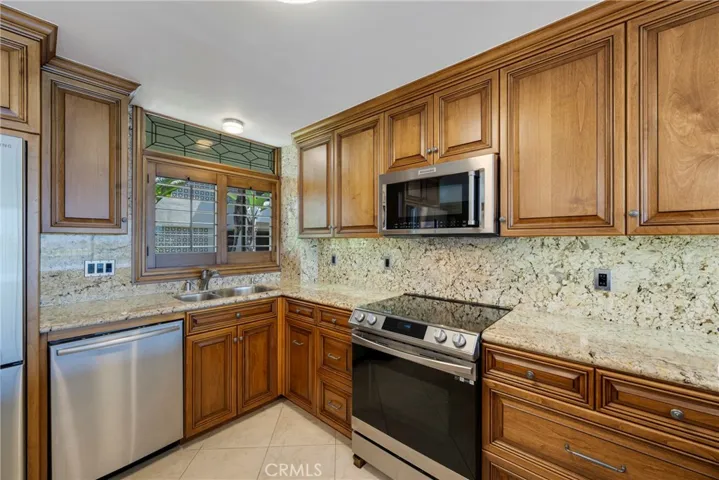 2525 Ocean Boulevard 4f, Corona Del Mar, California 92625