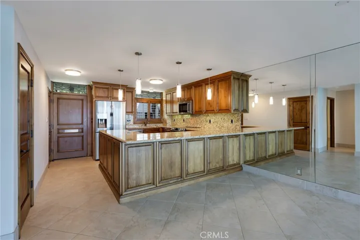 2525 Ocean Boulevard 4f, Corona Del Mar, California 92625