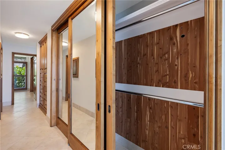 2525 Ocean Boulevard 4f, Corona Del Mar, California 92625