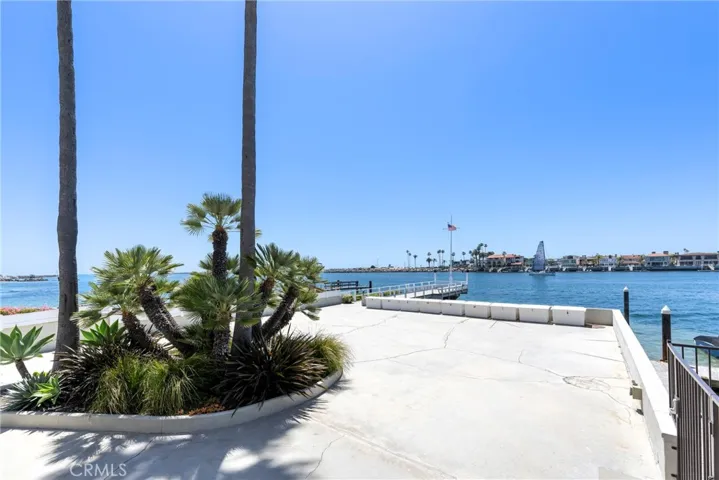 2525 Ocean Boulevard 4f, Corona Del Mar, California 92625