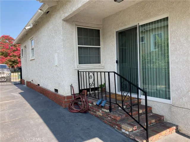 2929 N Lincoln Street, Burbank, California 91504