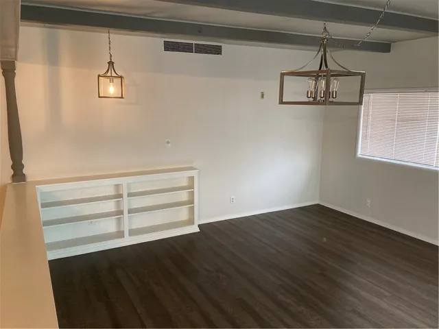 2929 N Lincoln Street, Burbank, California 91504