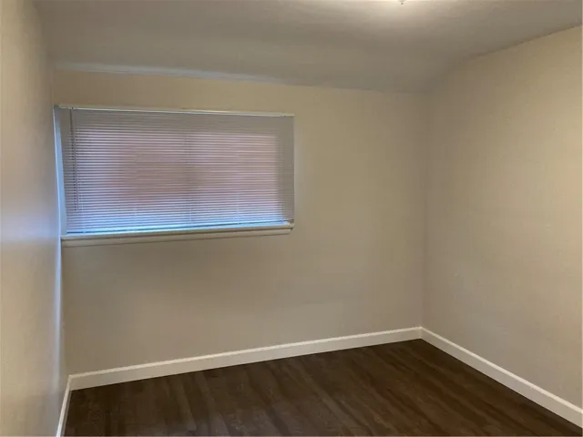 2929 N Lincoln Street, Burbank, California 91504