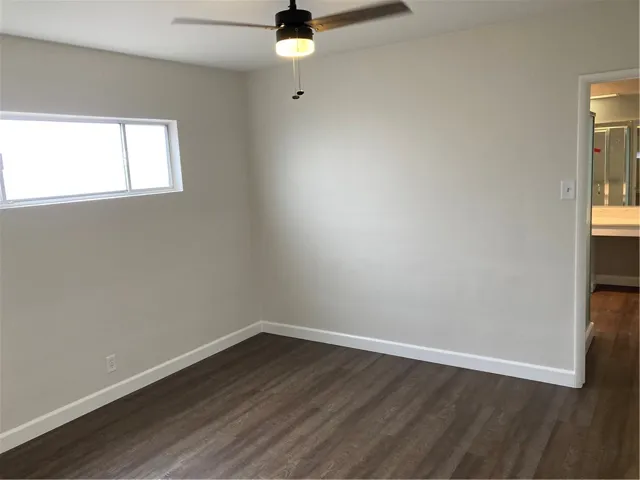 2929 N Lincoln Street, Burbank, California 91504