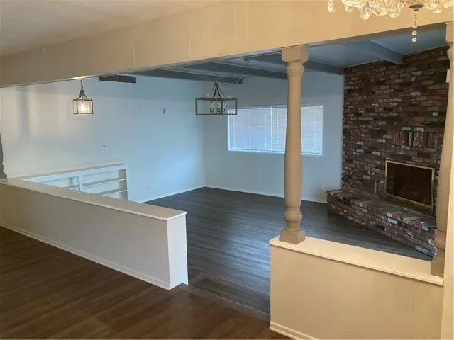 2929 N Lincoln Street, Burbank, California 91504