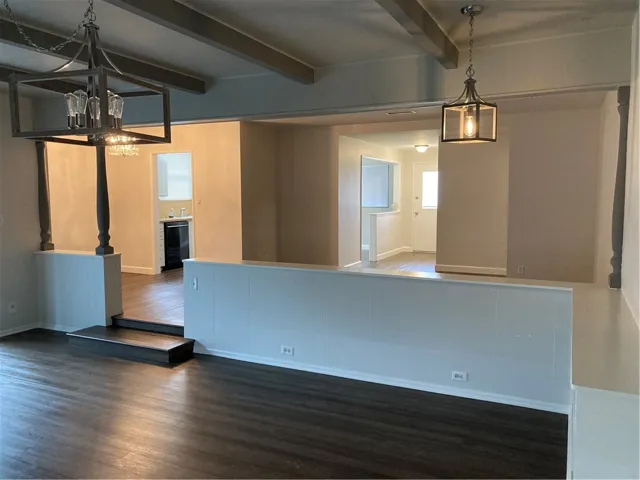 2929 N Lincoln Street, Burbank, California 91504