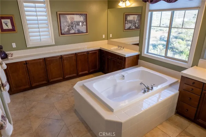 2832 Dove Tail Drive, San Marcos, California 92078