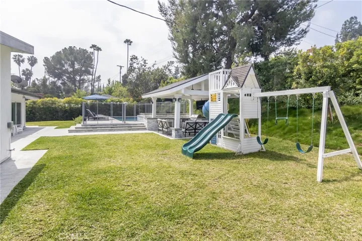 5943 Neddy Avenue, Woodland Hills, California 91367