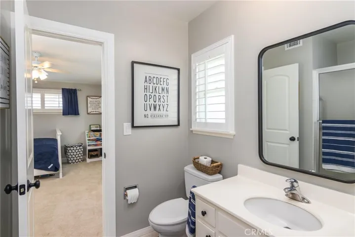 5943 Neddy Avenue, Woodland Hills, California 91367