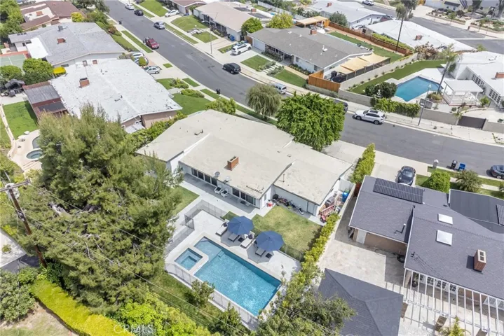 5943 Neddy Avenue, Woodland Hills, California 91367