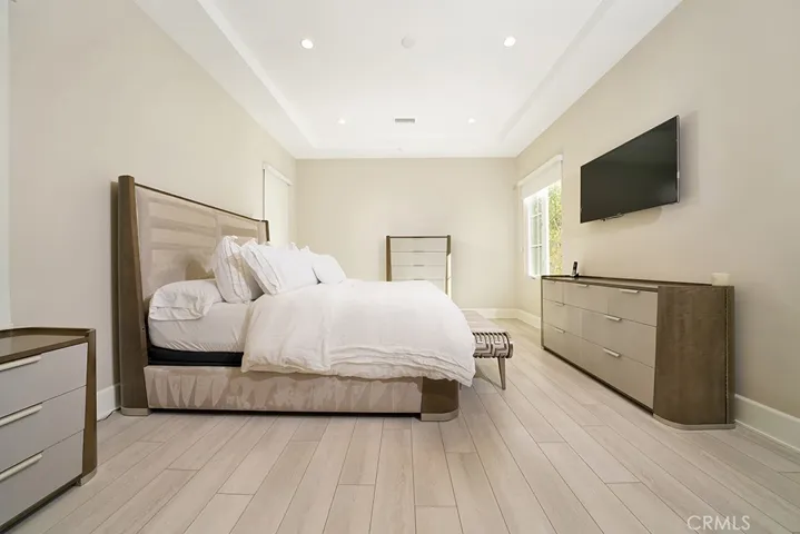 208 Villa Ridge, Irvine, California 92620