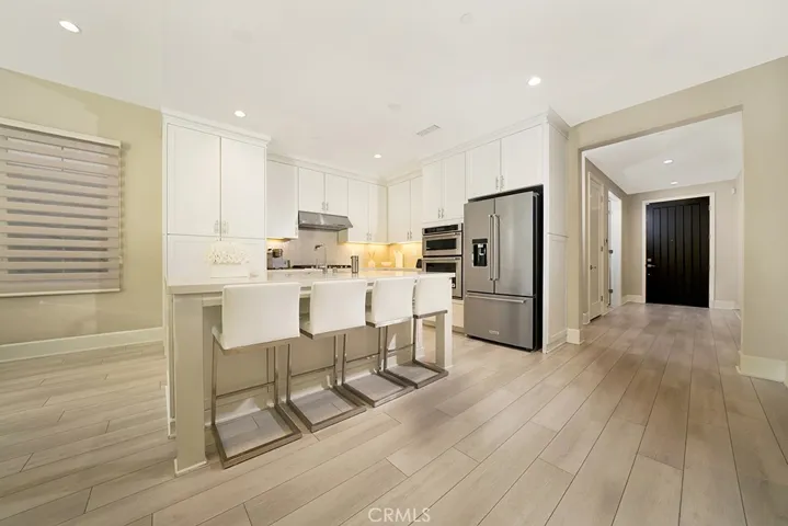 208 Villa Ridge, Irvine, California 92620