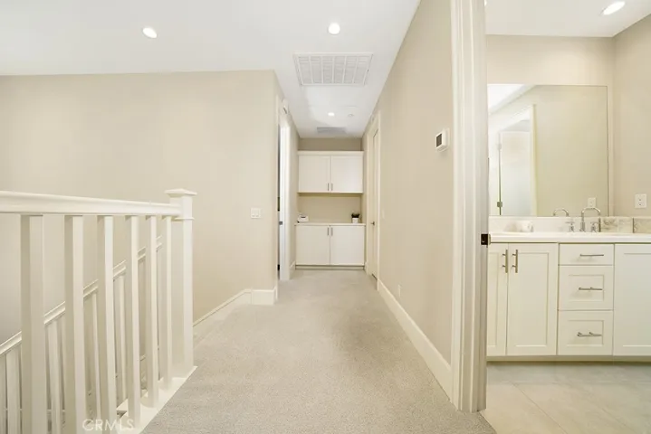 208 Villa Ridge, Irvine, California 92620