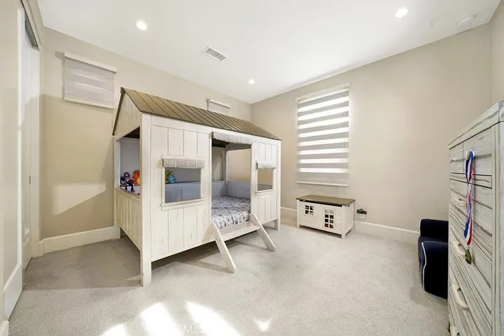 208 Villa Ridge, Irvine, California 92620