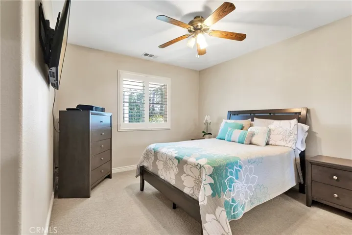 6055 Medinah Street, Fontana, California 92336
