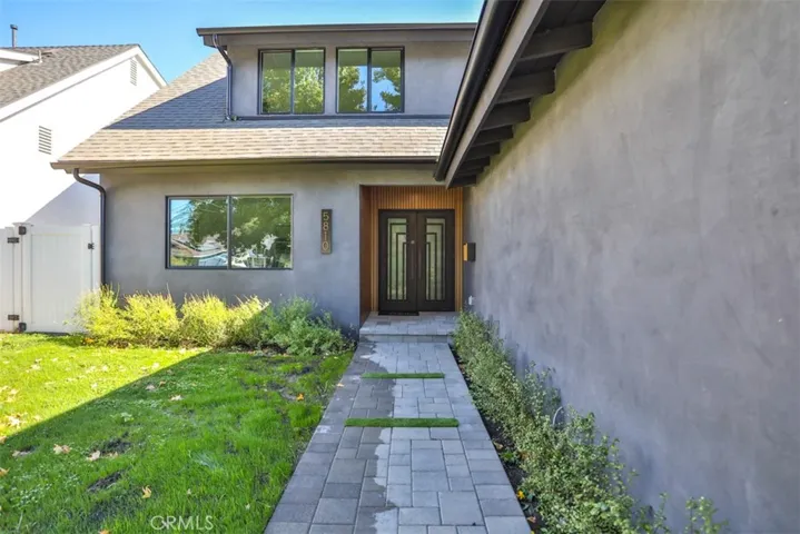 5810 Mammoth Avenue, Valley Glen, California 91401
