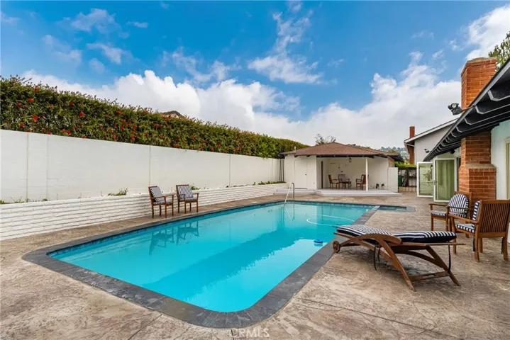 18961 Castlegate Lane, Santa Ana, California 92705