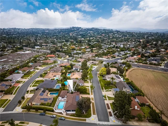 18961 Castlegate Lane, Santa Ana, California 92705