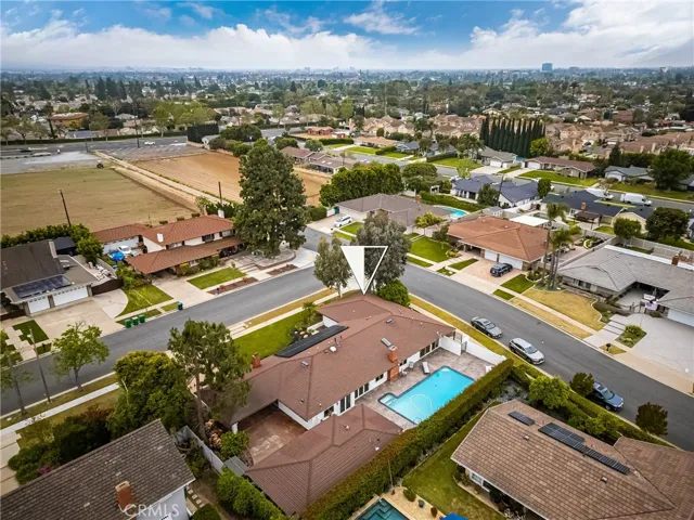 18961 Castlegate Lane, Santa Ana, California 92705