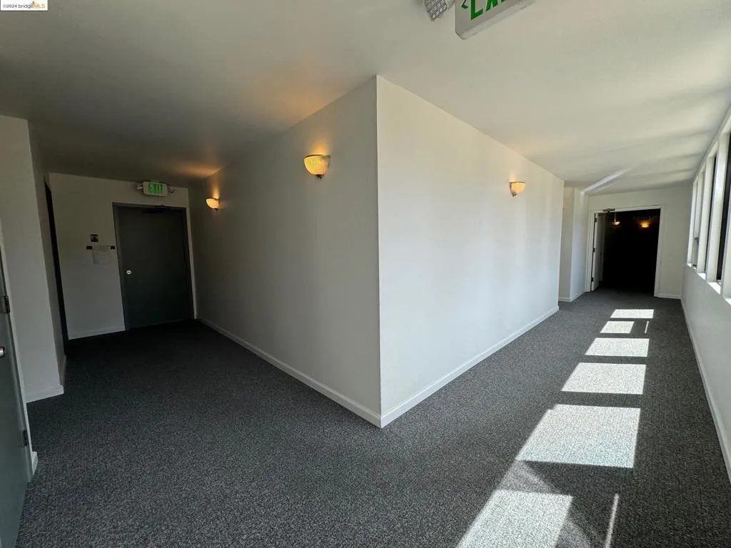155 Pearl Street 308, Oakland, California 94611 home-pic-31