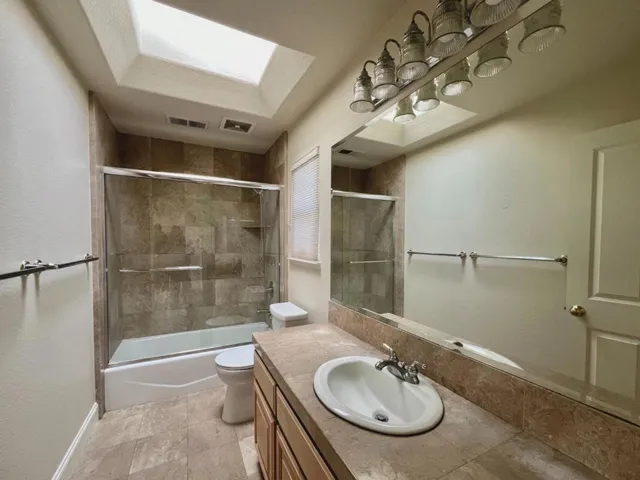3493 South Court, Palo Alto, California 94306