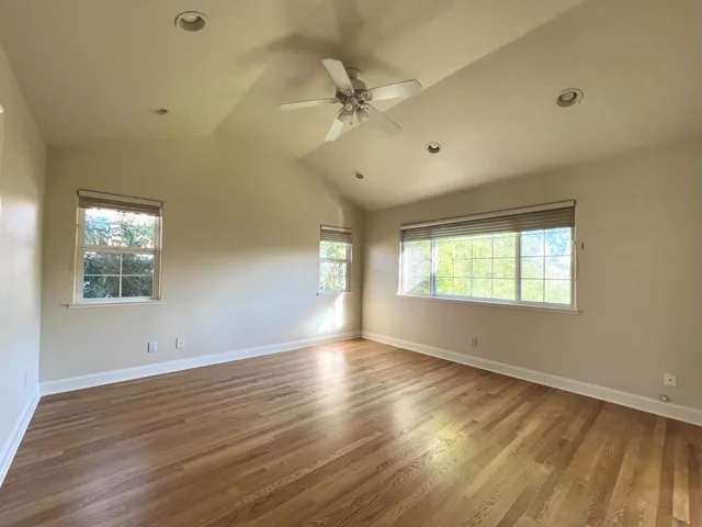 3493 South Court, Palo Alto, California 94306